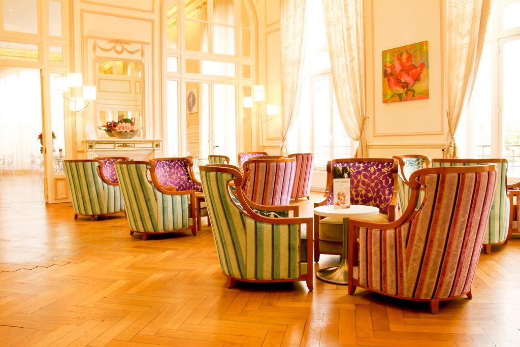 Hôtel Mercure Saint-Nectaire Spa&Bien-être Exterior foto